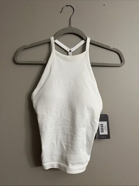 NWT 2 Pack Pro Fit Ribbed High-Neck Padded Tank Tops